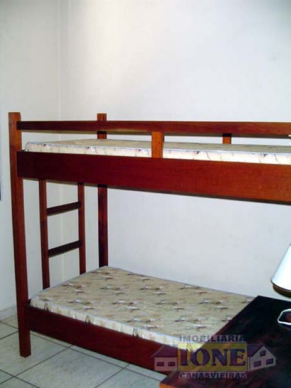 Cuarto de soltero apto 3 dormitorios